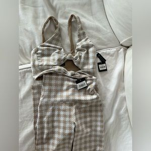 New with tags XS beach riot set